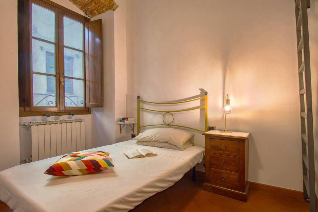 Apartament Demedici Apt W/ 2Br 1' Walk Uffizi & Ponte Vecchio Florencja Zewnętrze zdjęcie